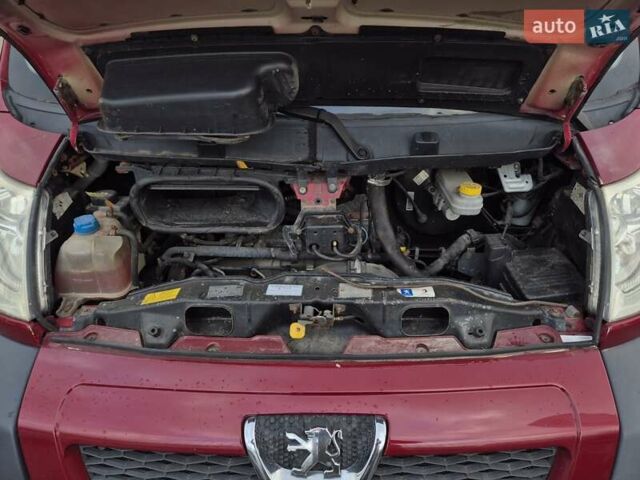 Красный Пежо Boxer, объемом двигателя 3 л и пробегом 340 тыс. км за 13355 $, фото 49 на Automoto.ua