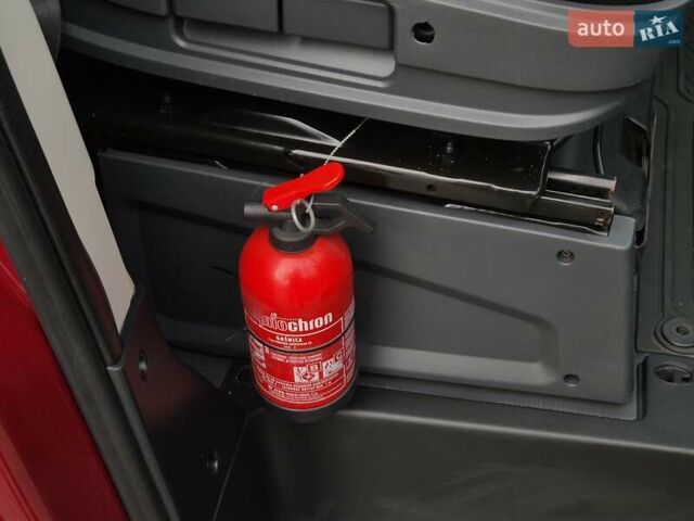 Красный Пежо Boxer, объемом двигателя 3 л и пробегом 340 тыс. км за 13355 $, фото 28 на Automoto.ua