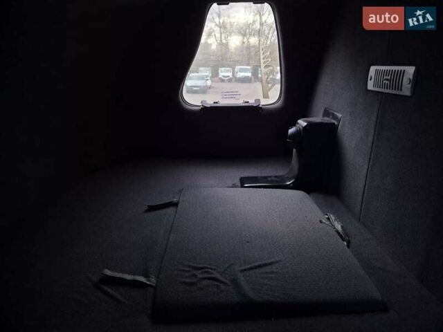 Красный Пежо Boxer, объемом двигателя 3 л и пробегом 340 тыс. км за 13355 $, фото 47 на Automoto.ua