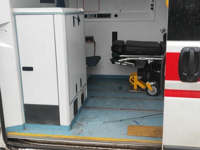 Пежо Boxer, объемом двигателя 0 л и пробегом 375 тыс. км за 3500 $, фото 5 на Automoto.ua