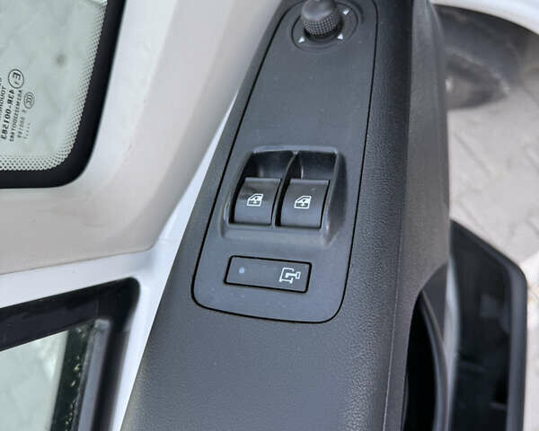 Пежо Boxer, объемом двигателя 2 л и пробегом 311 тыс. км за 14500 $, фото 22 на Automoto.ua