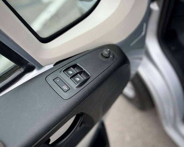 Пежо Boxer, объемом двигателя 2.2 л и пробегом 130 тыс. км за 22300 $, фото 17 на Automoto.ua