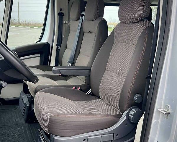 Пежо Boxer, объемом двигателя 2.2 л и пробегом 130 тыс. км за 22300 $, фото 18 на Automoto.ua