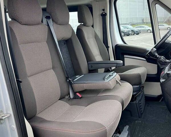 Пежо Boxer, объемом двигателя 2.2 л и пробегом 130 тыс. км за 22300 $, фото 19 на Automoto.ua