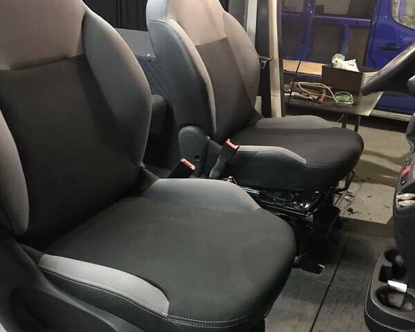 Пежо Boxer, об'ємом двигуна 2 л та пробігом 52 тис. км за 21750 $, фото 19 на Automoto.ua