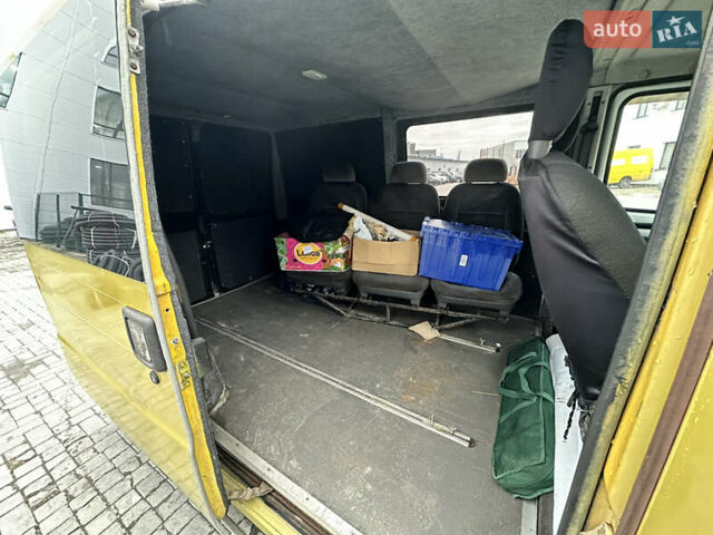 Желтый Пежо Boxer, объемом двигателя 2.5 л и пробегом 420 тыс. км за 2500 $, фото 6 на Automoto.ua