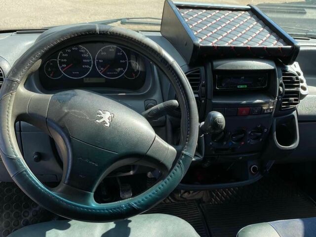 Желтый Пежо Boxer, объемом двигателя 2.8 л и пробегом 300 тыс. км за 4523 $, фото 6 на Automoto.ua