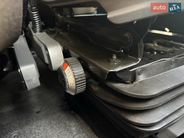 Сірий Пежо Boxer, об'ємом двигуна 2 л та пробігом 240 тис. км за 21900 $, фото 31 на Automoto.ua