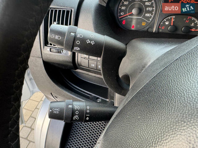 Сірий Пежо Boxer, об'ємом двигуна 2 л та пробігом 240 тис. км за 21900 $, фото 25 на Automoto.ua