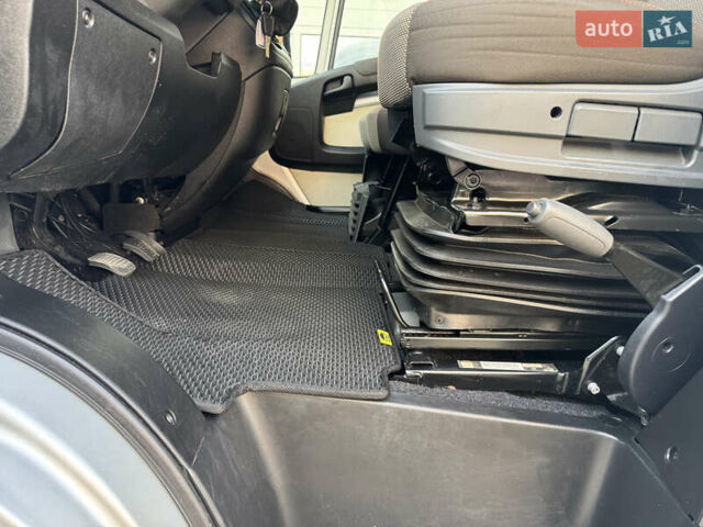 Сірий Пежо Boxer, об'ємом двигуна 2 л та пробігом 240 тис. км за 21900 $, фото 16 на Automoto.ua