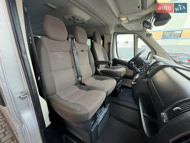 Сірий Пежо Boxer, об'ємом двигуна 2 л та пробігом 240 тис. км за 21900 $, фото 33 на Automoto.ua