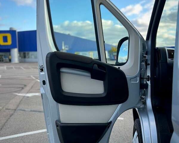 Сірий Пежо Boxer, об'ємом двигуна 2.2 л та пробігом 90 тис. км за 23300 $, фото 16 на Automoto.ua