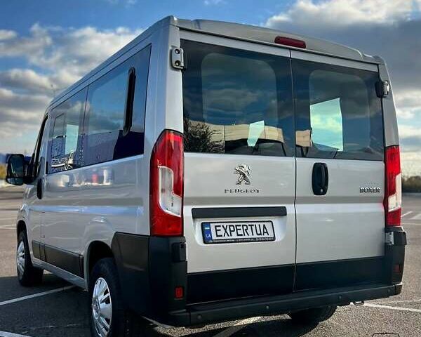Сірий Пежо Boxer, об'ємом двигуна 2.2 л та пробігом 90 тис. км за 23300 $, фото 4 на Automoto.ua