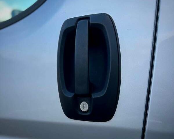 Сірий Пежо Boxer, об'ємом двигуна 2.2 л та пробігом 90 тис. км за 23300 $, фото 15 на Automoto.ua