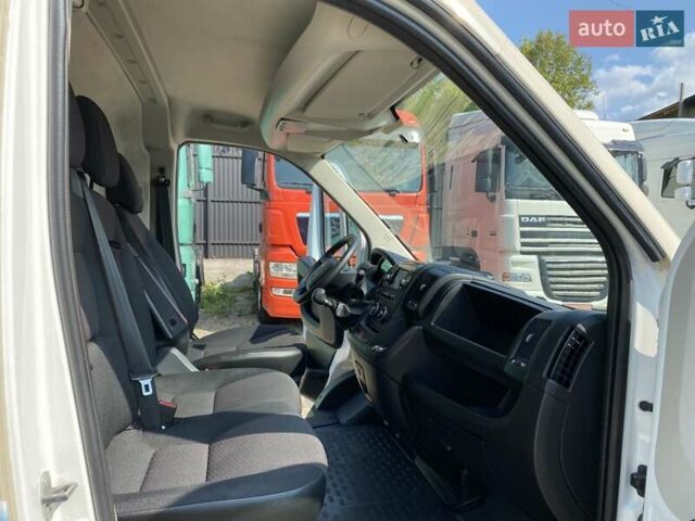 Серый Пежо Boxer, объемом двигателя 2.3 л и пробегом 175 тыс. км за 15350 $, фото 27 на Automoto.ua