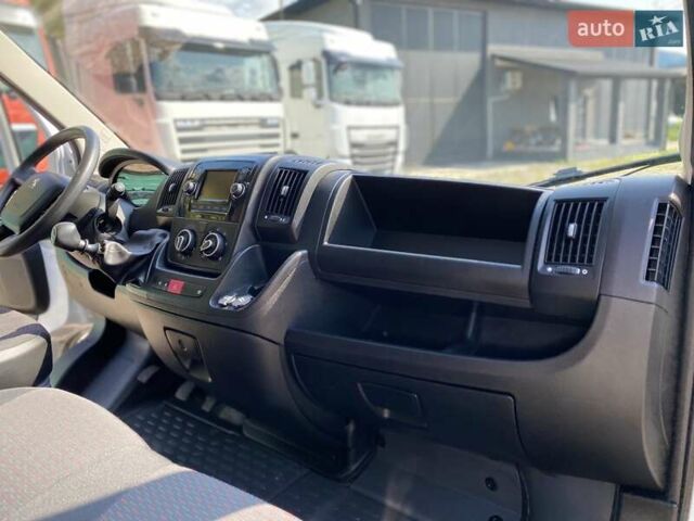 Серый Пежо Boxer, объемом двигателя 2.3 л и пробегом 175 тыс. км за 15350 $, фото 29 на Automoto.ua