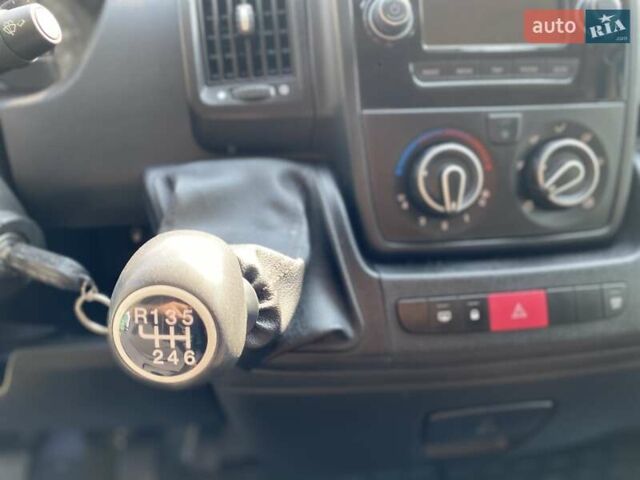 Серый Пежо Boxer, объемом двигателя 2.3 л и пробегом 175 тыс. км за 15350 $, фото 34 на Automoto.ua