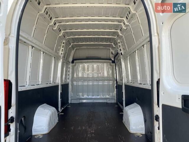 Серый Пежо Boxer, объемом двигателя 2.3 л и пробегом 175 тыс. км за 15350 $, фото 21 на Automoto.ua