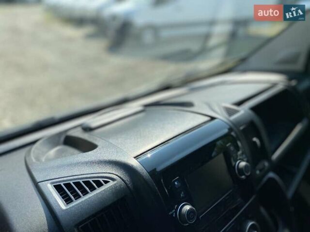 Серый Пежо Boxer, объемом двигателя 2.3 л и пробегом 175 тыс. км за 15350 $, фото 37 на Automoto.ua