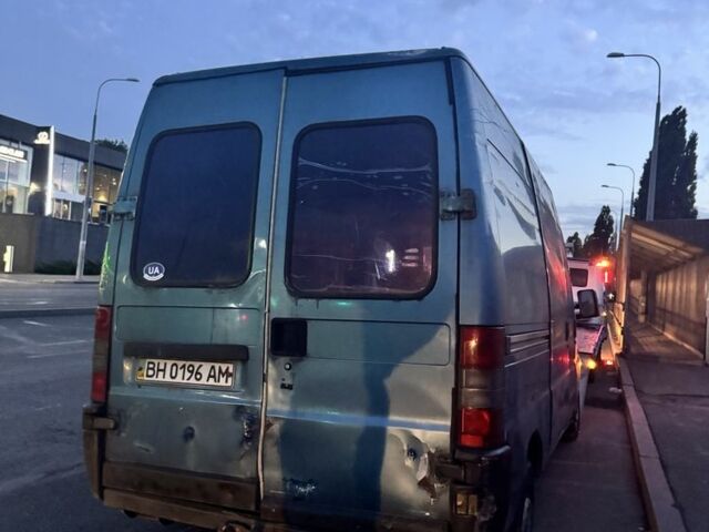 Синий Пежо Boxer, объемом двигателя 2.5 л и пробегом 230 тыс. км за 750 $, фото 3 на Automoto.ua