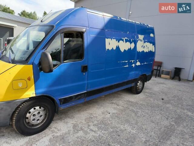 Синий Пежо Boxer, объемом двигателя 2.2 л и пробегом 440 тыс. км за 2700 $, фото 2 на Automoto.ua