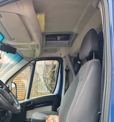 Синий Пежо Boxer, объемом двигателя 3 л и пробегом 433 тыс. км за 17000 $, фото 8 на Automoto.ua