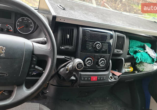 Синий Пежо Boxer, объемом двигателя 3 л и пробегом 433 тыс. км за 17000 $, фото 9 на Automoto.ua