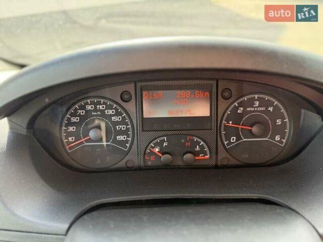 Синий Пежо Boxer, объемом двигателя 2 л и пробегом 360 тыс. км за 13500 $, фото 1 на Automoto.ua