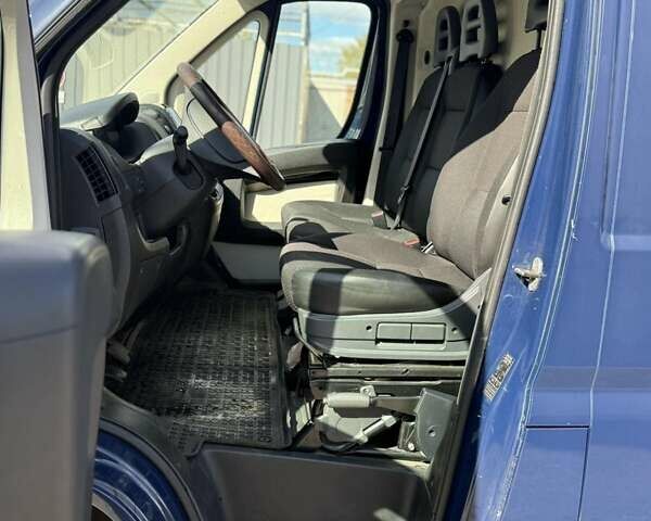 Синий Пежо Boxer, объемом двигателя 2 л и пробегом 360 тыс. км за 13500 $, фото 13 на Automoto.ua