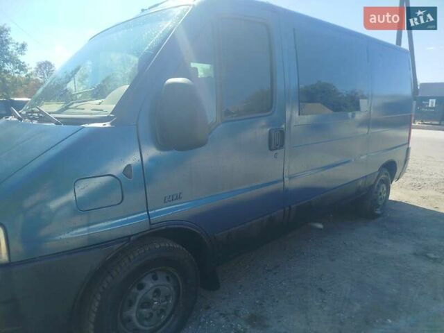 Синій Пежо Boxer, об'ємом двигуна 2.2 л та пробігом 200 тис. км за 5500 $, фото 1 на Automoto.ua