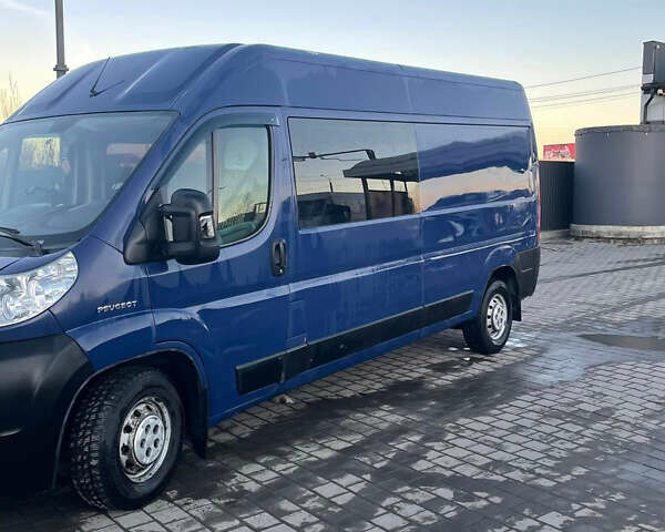 Синий Пежо Boxer, объемом двигателя 2.2 л и пробегом 500 тыс. км за 7000 $, фото 2 на Automoto.ua