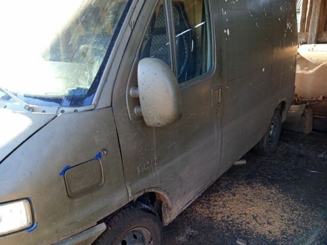 Зеленый Пежо Boxer, объемом двигателя 0 л и пробегом 200 тыс. км за 1300 $, фото 1 на Automoto.ua