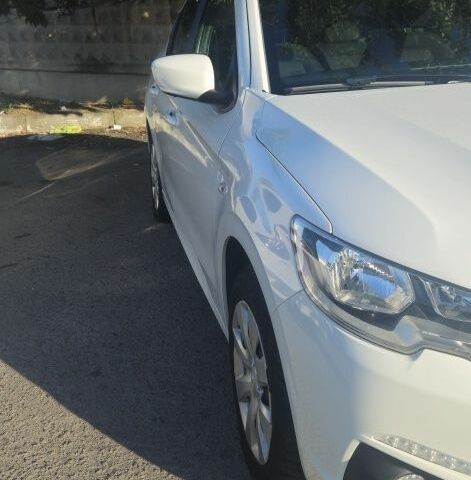 Белый Пежо Другая, объемом двигателя 1.2 л и пробегом 104 тыс. км за 7000 $, фото 3 на Automoto.ua