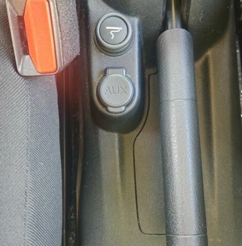 Белый Пежо Другая, объемом двигателя 1.2 л и пробегом 104 тыс. км за 7000 $, фото 15 на Automoto.ua