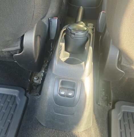 Белый Пежо Другая, объемом двигателя 1.2 л и пробегом 104 тыс. км за 7000 $, фото 17 на Automoto.ua