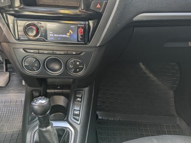 Сірий Пежо Інша, об'ємом двигуна 1.6 л та пробігом 163 тис. км за 6300 $, фото 23 на Automoto.ua