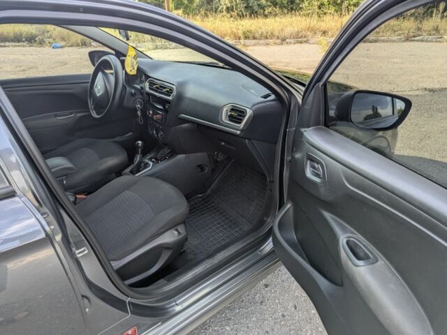 Сірий Пежо Інша, об'ємом двигуна 1.6 л та пробігом 163 тис. км за 6300 $, фото 8 на Automoto.ua