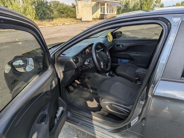 Сірий Пежо Інша, об'ємом двигуна 1.6 л та пробігом 163 тис. км за 6300 $, фото 10 на Automoto.ua