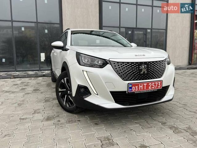 Белый Пежо e-2008, объемом двигателя 0 л и пробегом 131 тыс. км за 15750 $, фото 4 на Automoto.ua