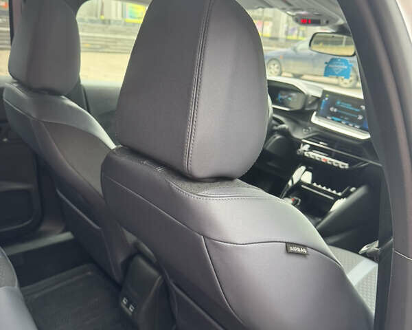 Білий Пежо e-2008, об'ємом двигуна 0 л та пробігом 142 тис. км за 16999 $, фото 41 на Automoto.ua