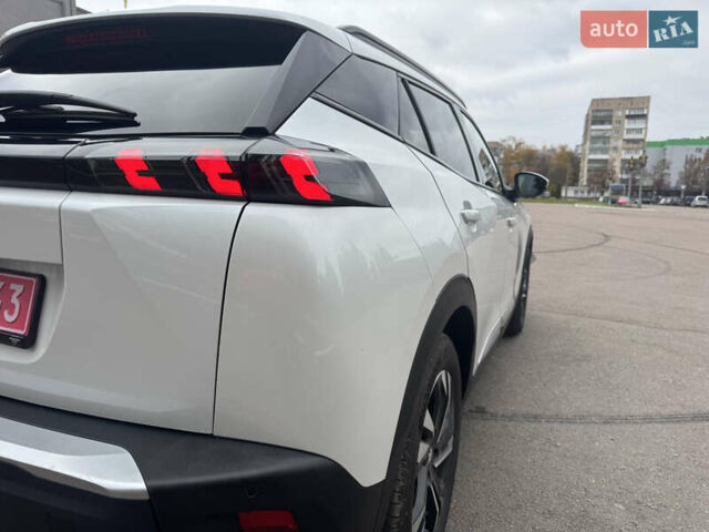 Білий Пежо e-2008, об'ємом двигуна 0 л та пробігом 142 тис. км за 16999 $, фото 8 на Automoto.ua