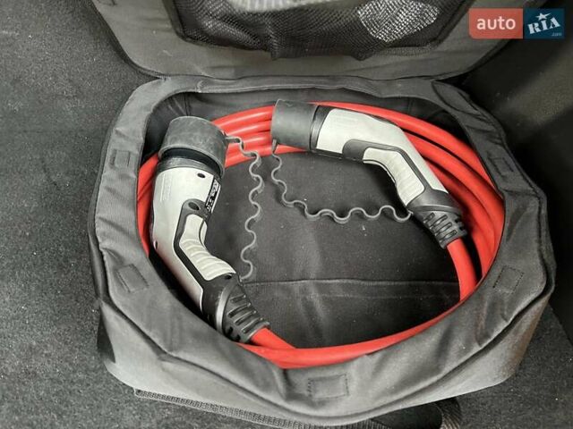 Белый Пежо e-2008, объемом двигателя 0 л и пробегом 131 тыс. км за 15750 $, фото 44 на Automoto.ua