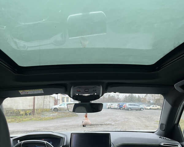 Білий Пежо e-2008, об'ємом двигуна 0 л та пробігом 67 тис. км за 15500 $, фото 10 на Automoto.ua