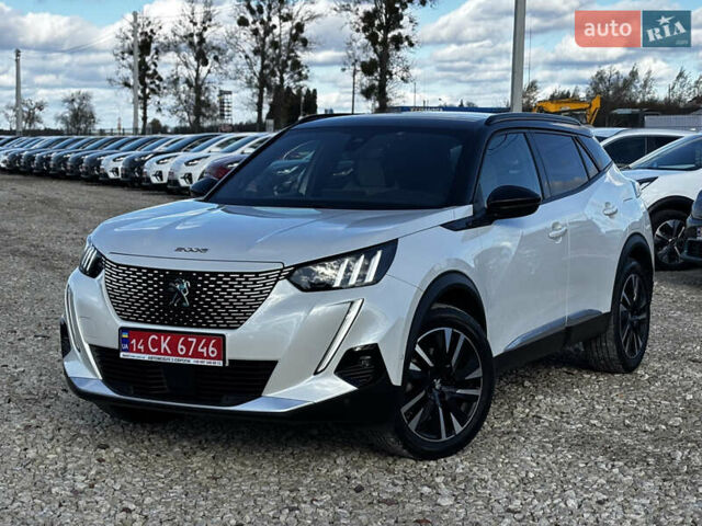 Белый Пежо e-2008, объемом двигателя 0 л и пробегом 122 тыс. км за 16850 $, фото 1 на Automoto.ua