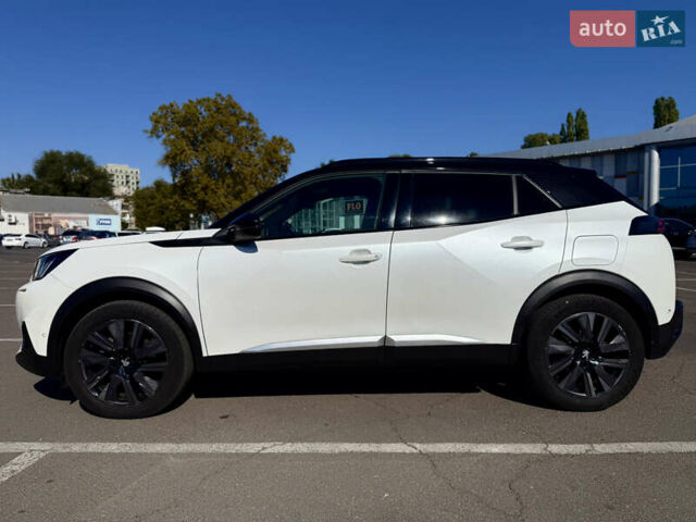 Белый Пежо e-2008, объемом двигателя 0 л и пробегом 173 тыс. км за 16500 $, фото 5 на Automoto.ua