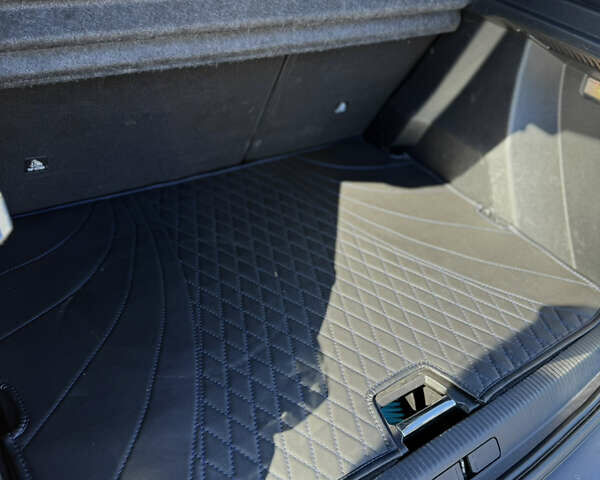 Белый Пежо e-2008, объемом двигателя 0 л и пробегом 173 тыс. км за 16500 $, фото 12 на Automoto.ua