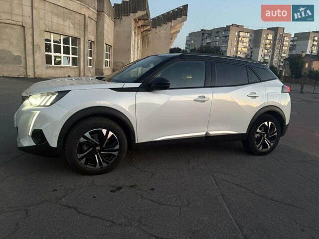Белый Пежо e-2008, объемом двигателя 0 л и пробегом 154 тыс. км за 16150 $, фото 24 на Automoto.ua