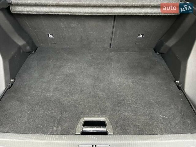 Белый Пежо e-2008, объемом двигателя 0 л и пробегом 131 тыс. км за 15750 $, фото 43 на Automoto.ua