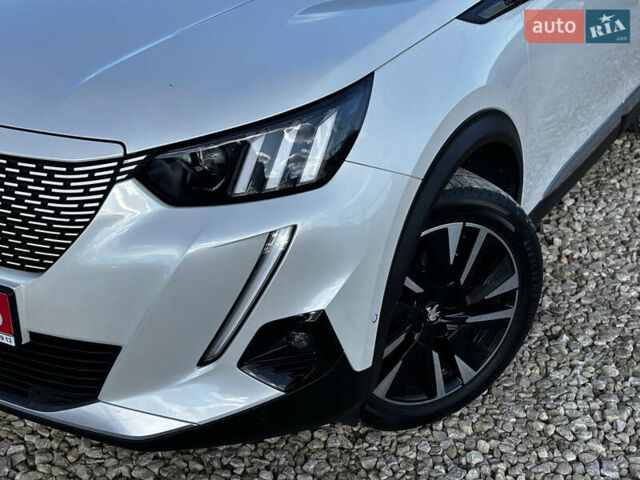 Белый Пежо e-2008, объемом двигателя 0 л и пробегом 122 тыс. км за 16850 $, фото 12 на Automoto.ua