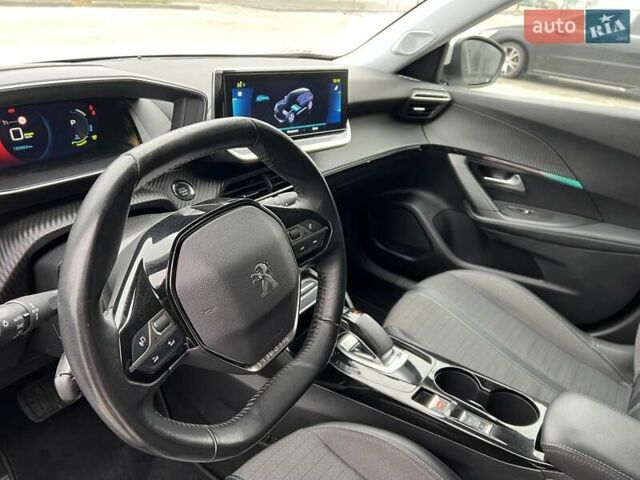Белый Пежо e-2008, объемом двигателя 0 л и пробегом 131 тыс. км за 15750 $, фото 18 на Automoto.ua